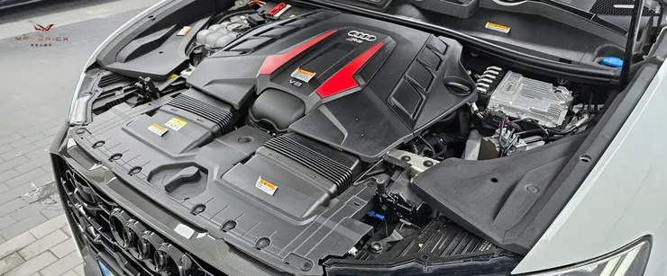 Audi RSQ8韓規外匯車