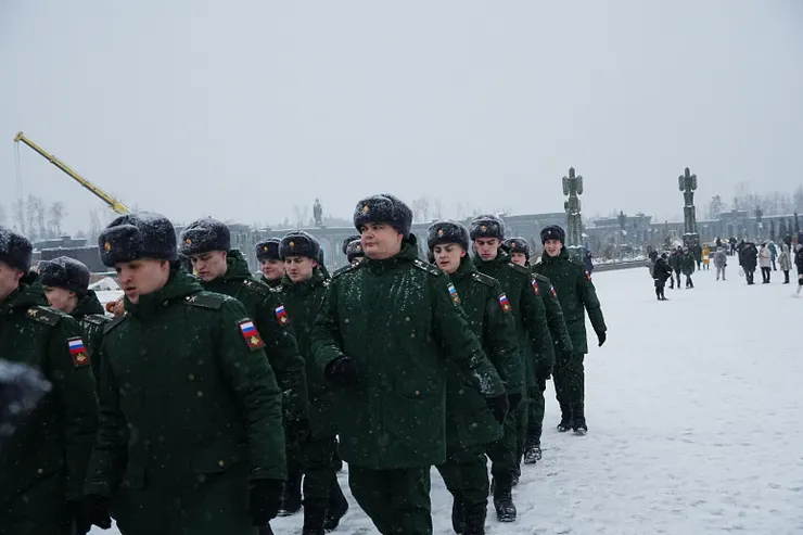 可愛的學生熱情跟我們打招呼