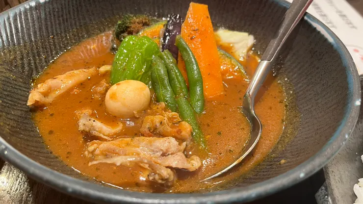 因為湯底加入番茄，口感酸甜，我自己點辣度1覺得味道很舒服。