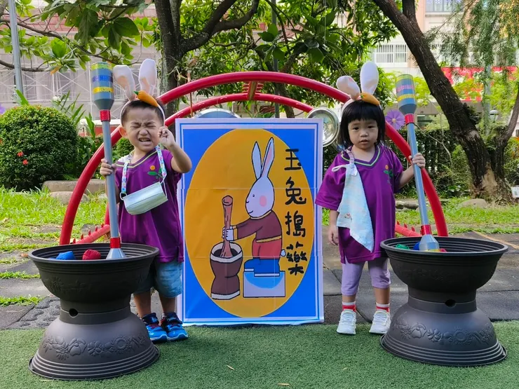 小J和心儀對象合照