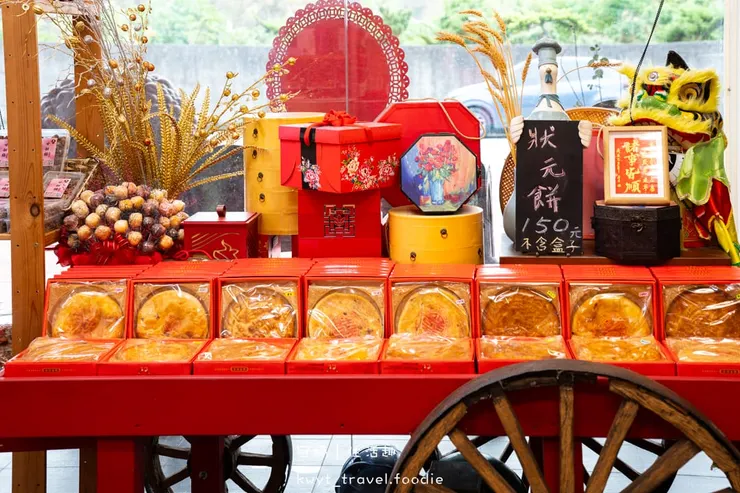[台中大甲伴手禮]麻姥姥手工餅舖，媽祖欽點的供品？麻荖盆花供佛美翻天，傳承五代百年手藝，過年限定木盒、抹茶口味必搶，2026禮盒推薦