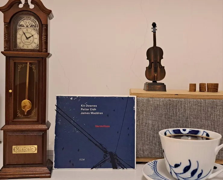 Vermillion, By Kit Downes, Petter Eldh, James Maddrn, ECM Records, 2022