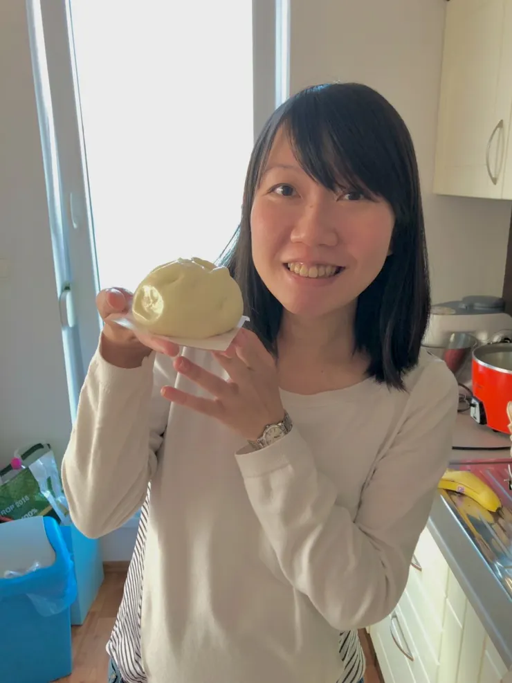 我這個是熊蔥肉包，Ivy獨家製作，沒得賣啦！