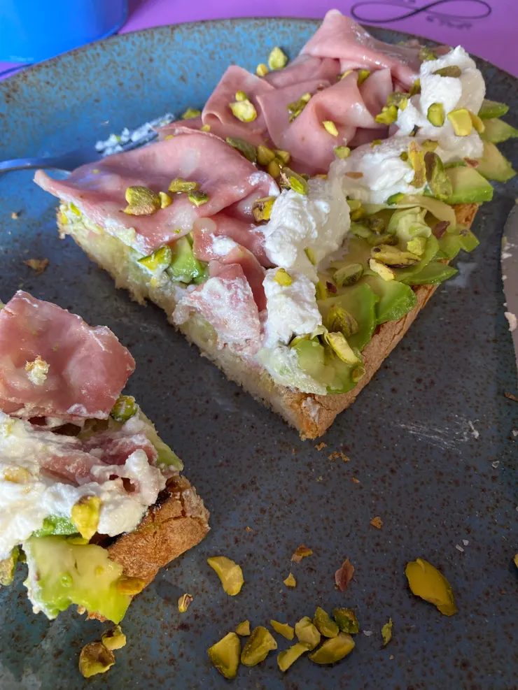 為了吃好吃早餐遠離一下主幹道