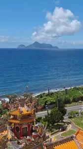 無敵海景+閩南建築（圖片截圖於網路）