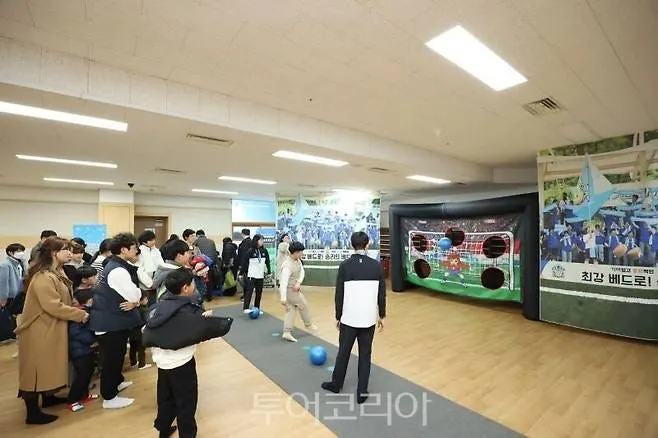 彼得天上文化學院活動現場。(照片來源:新天地光州教會)