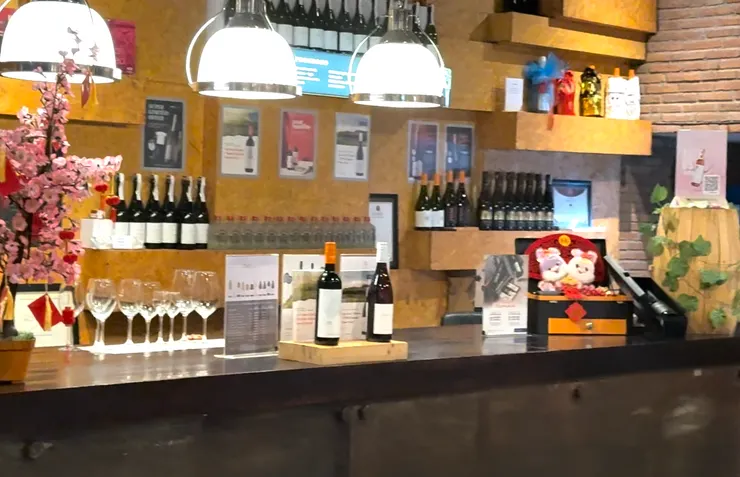 酒莊櫃檯（櫃台也有方案可以參考）