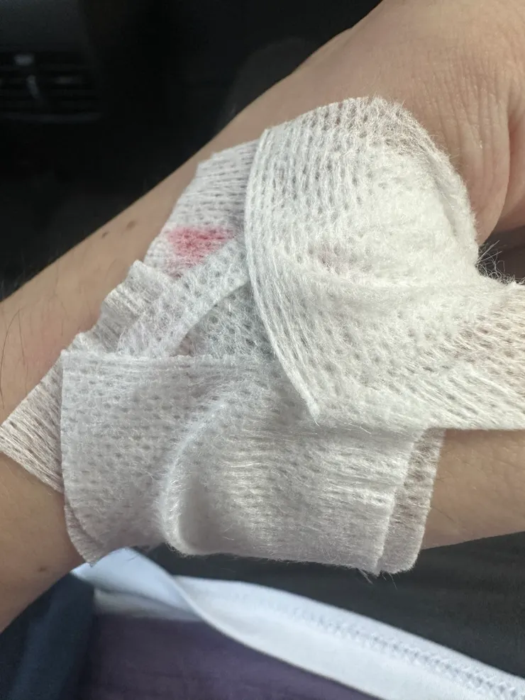 今天貼藥布技術也不錯🥰🥰🥰