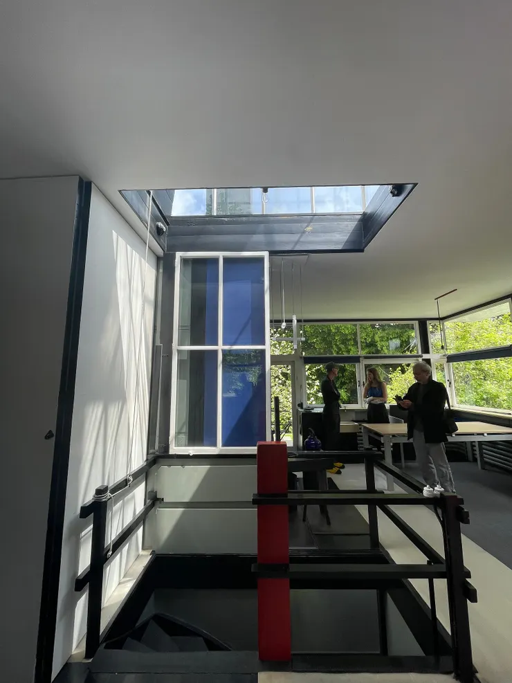 設計完美的融合了外圍空間