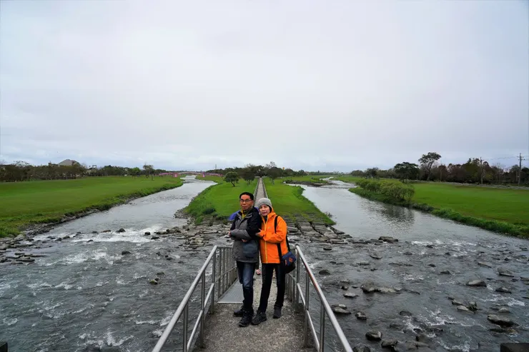 欄杆雖有違和感但安全還是第一