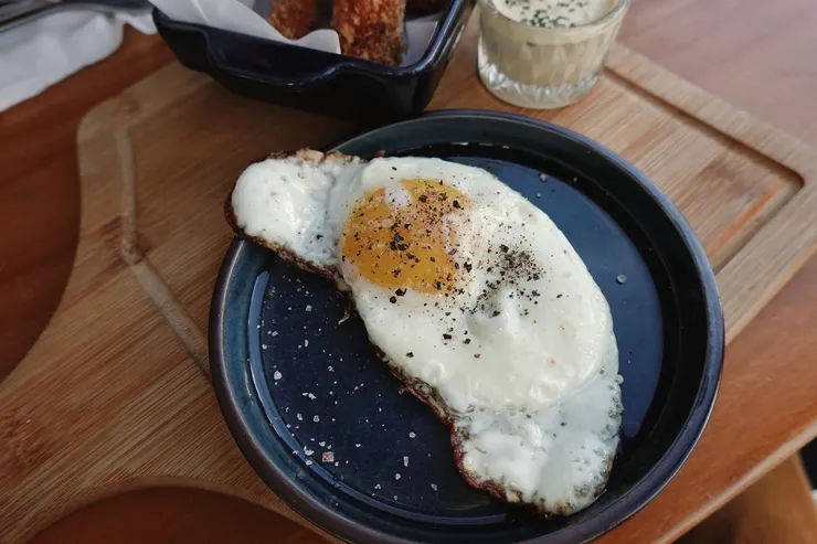 陽光太陽蛋 Sunny-Side up Egg  |  NT.30