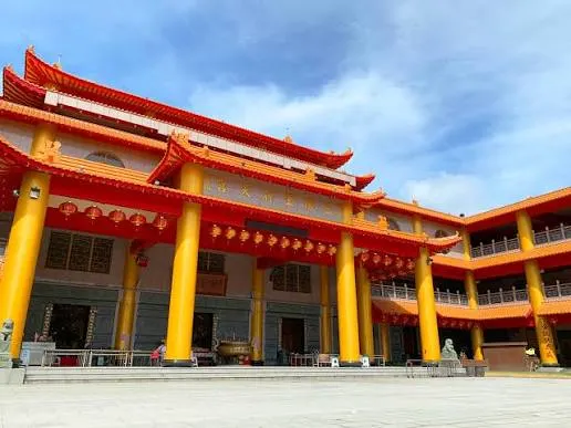 寬闊又舒適的廣場（圖片截圖於網路）