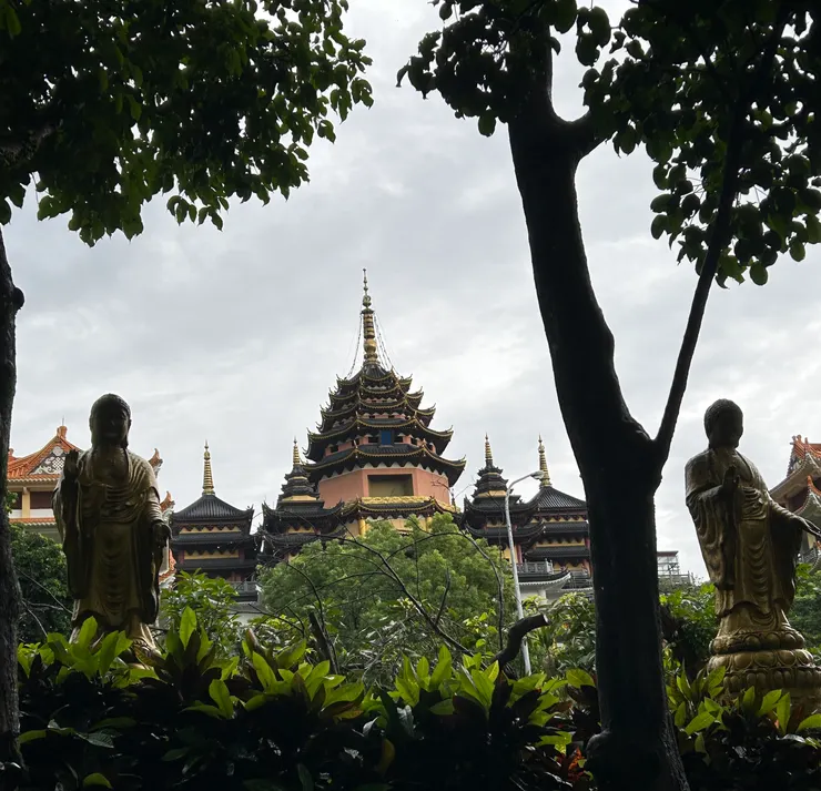 <台南萬佛寺。筆者攝影>