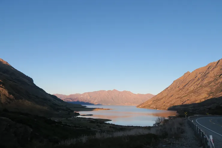 Lake Hawea(哈威亞湖)，請多指教