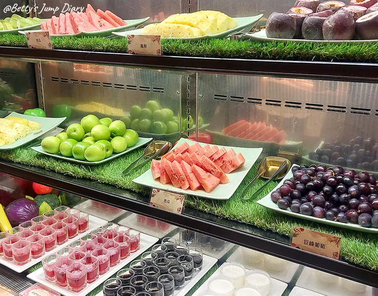 ▲芙洛麗大飯店-「食譜自助百匯餐廳」RECIPE HOUSE /圖片來源：Betty's Jump Diary