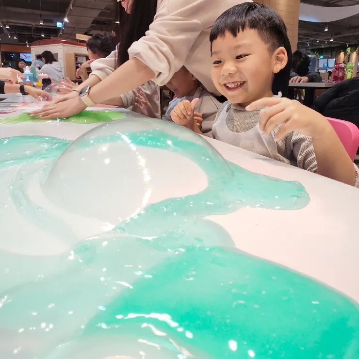 超療癒史萊姆手作🔥 來台中Lalaport，跟我們一起玩出創意！