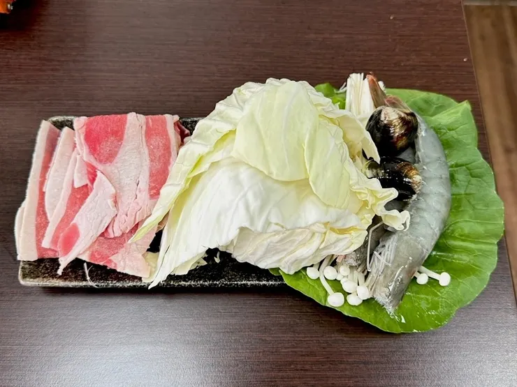 台南東區美食誰最辣?個人海陸四川麻辣鍋席捲台南美食│仙香成都