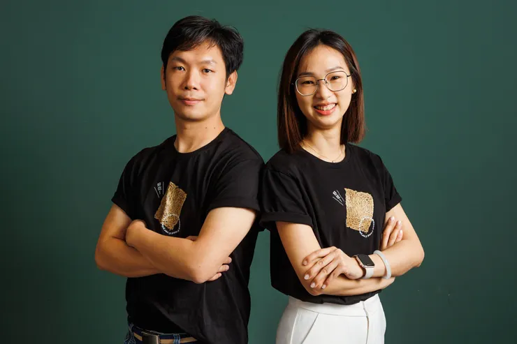 圖說：日日好食共同創辦人麥育瑋（左）及劉亭妏（右），為改善大眾飲食觀念而創業，透過優化主食配置、降低國人就醫需求，致力實現「救健保」社會願景。（資料來源：日日好食）