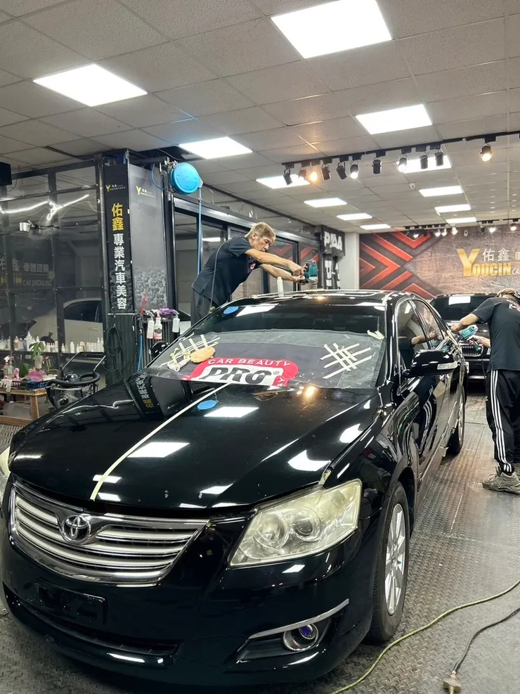 台南汽車美容推薦【佑鑫車體鍍膜美容】爸媽都推薦!愛車重現光彩