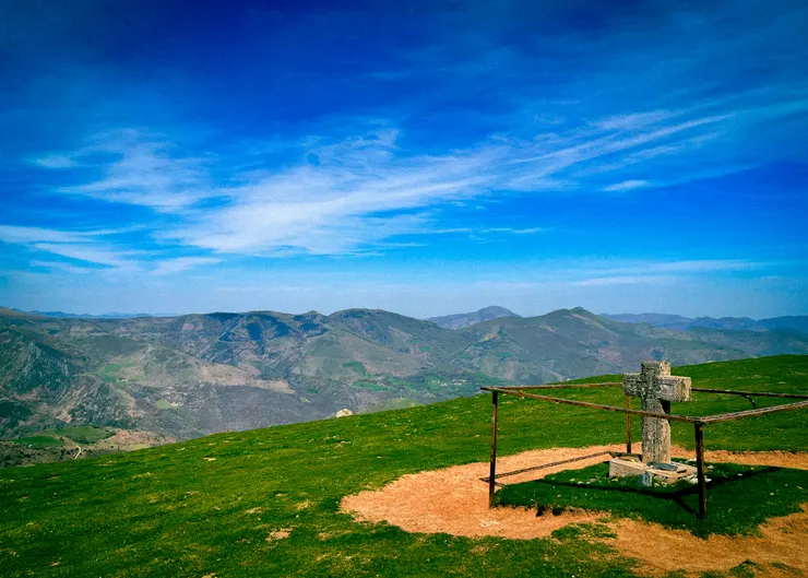 朝聖路上，到處都會有這樣的十字