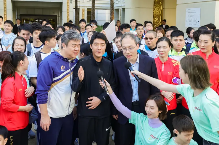 馬志成(中)、林志成(左)與唐凌烽(右)宣佈活動展開