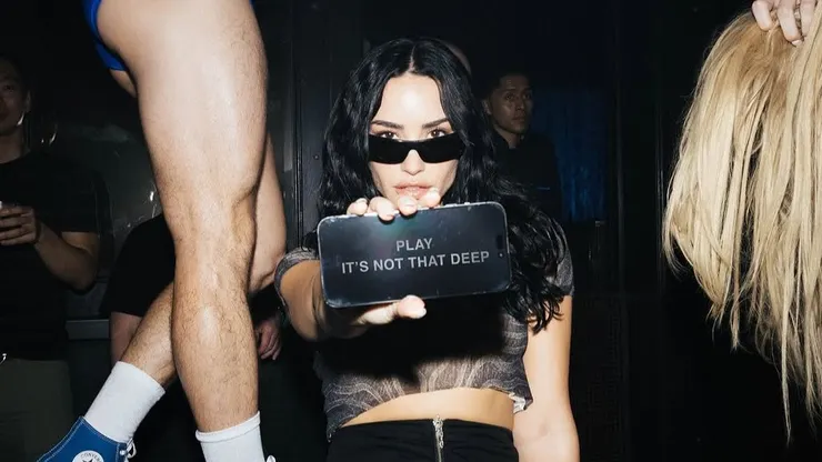 via Demi Lovato's Instagram