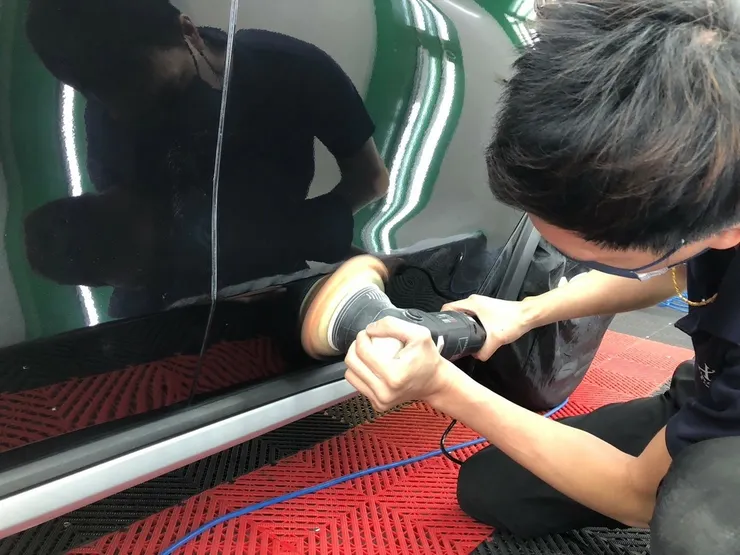 台南汽車美容鍍膜推薦【岫舫車體美研】是我遇過最細節的手工洗車