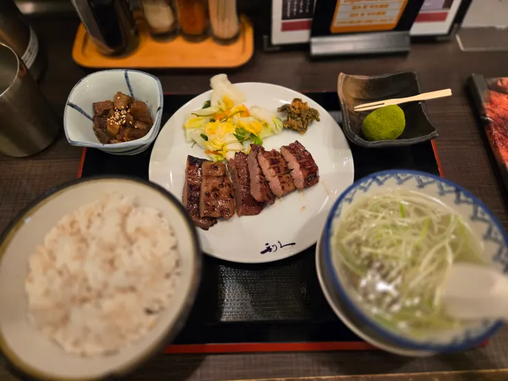 『利久牛舌』牛舌定食