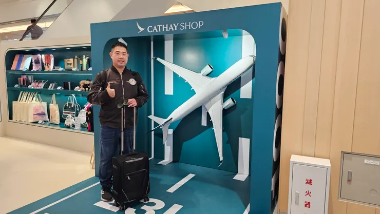 我和國泰航空的空中巴士A350飛機模型!