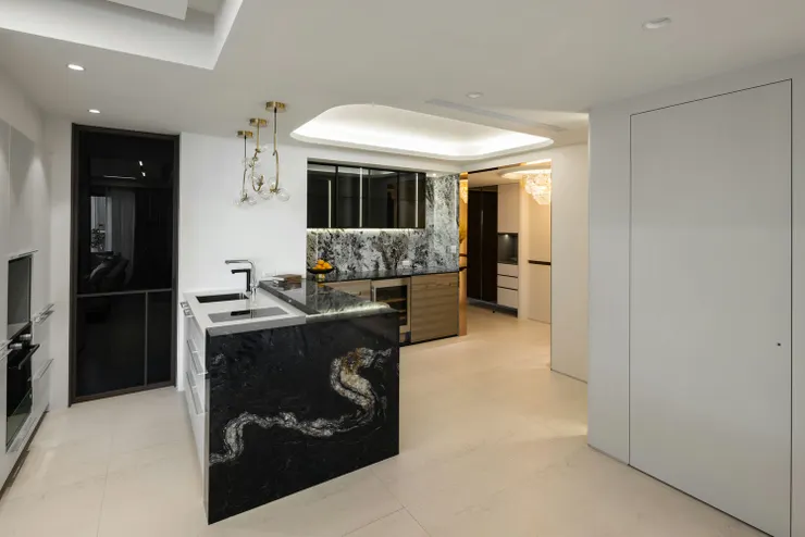 作品呈現：定潮20F，點我觀看完整作品