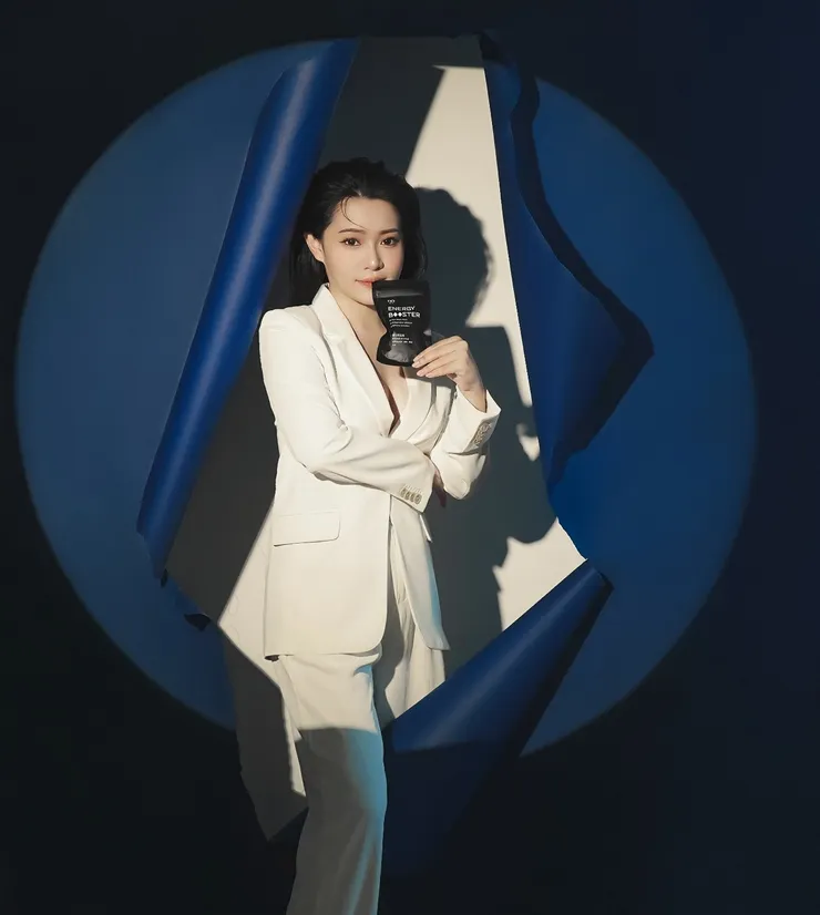 ▲1G老濕從頻道多次被刪的挫折中站起，靠著堅持與幽默傳遞性知識，成為廣受歡迎的網紅與創業家。