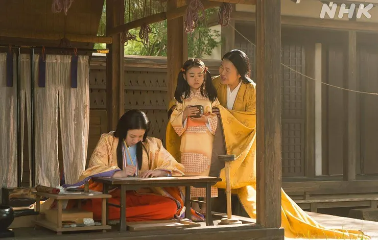 被媽媽冷落的賢子