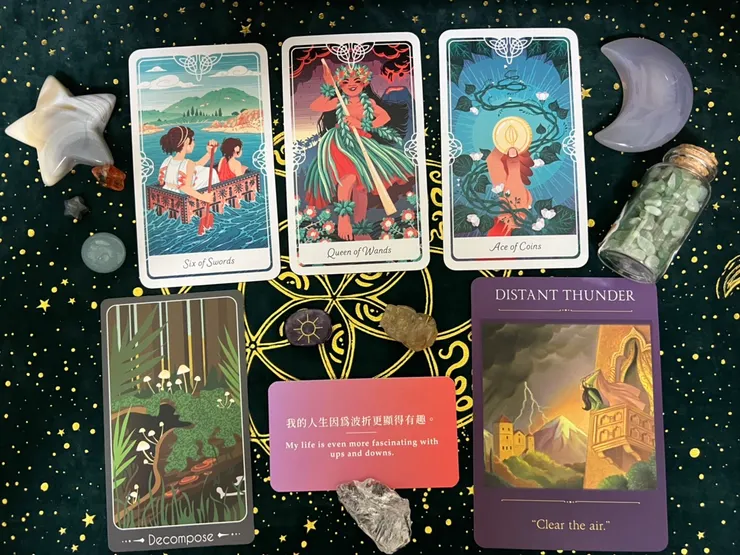 神聖神話塔羅+hoho卡+神聖旅行者神諭卡+符文石