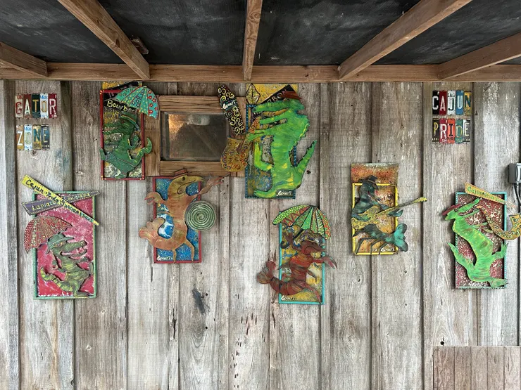 人生從來沒有一次看過這麼多鱷魚，這個城市基本上就是鱷魚、鱷魚、還是鱷魚。