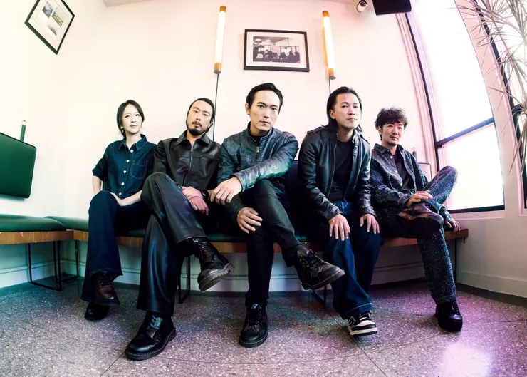 用一首新歌〈Silent Night in Shinjuku〉送給樂迷當作聖誕禮物／照片提供：回聲社