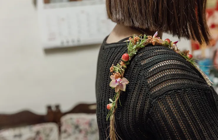 肩飾設計 by 麗坊鮮花工作室