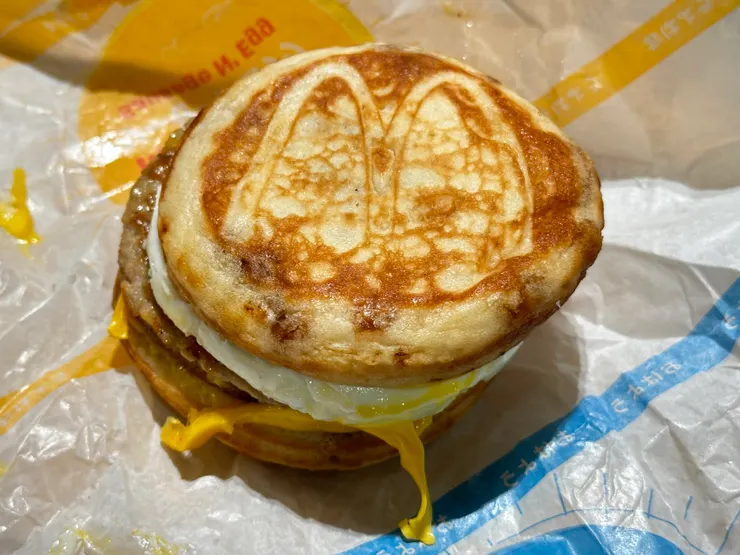 只是打開了之後，覺得比印象中的日版油膩？