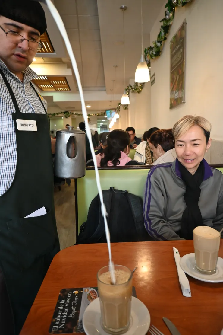 Toluca 市中心熱門早餐店 Bisquets Obregón