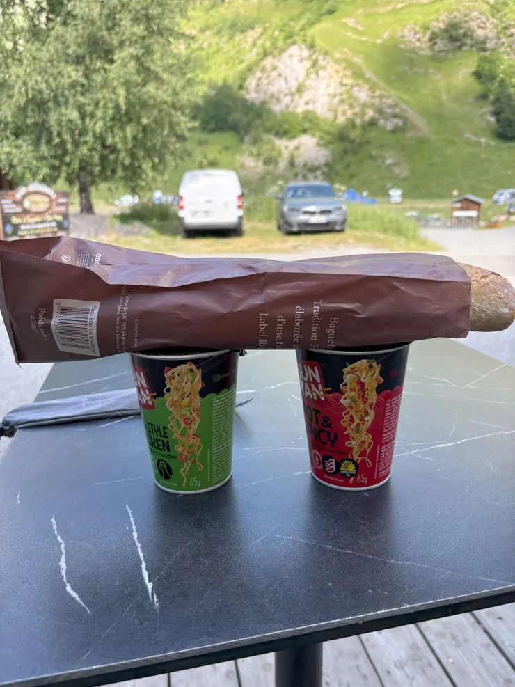 撫慰人心的泡麵阿~ 一次吃兩碗才夠