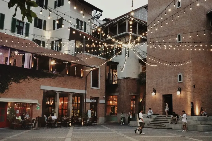 尼曼一號區廣場