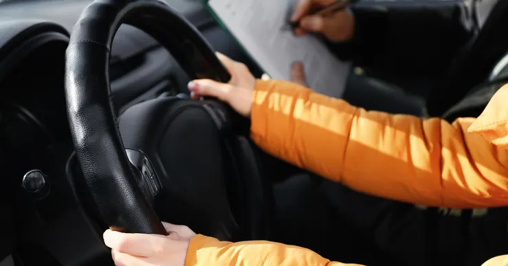 圖源：CANVA素材