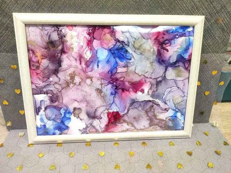 那次旅行帶回的酒精畫作品