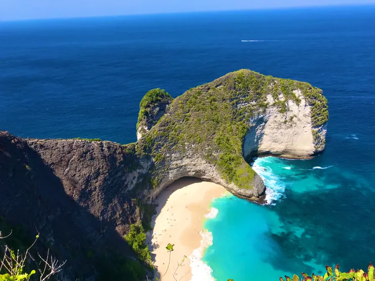 美到分不清楚是現實還是Window桌布的Kelingking Beach