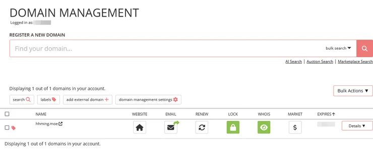 這張圖是在我設定完 email forwarding 後截的，所以信箱那邊有綠色箭頭。正常剛轉移過去是沒有的