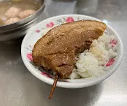 美味的爌肉飯(圖片截圖於網路)