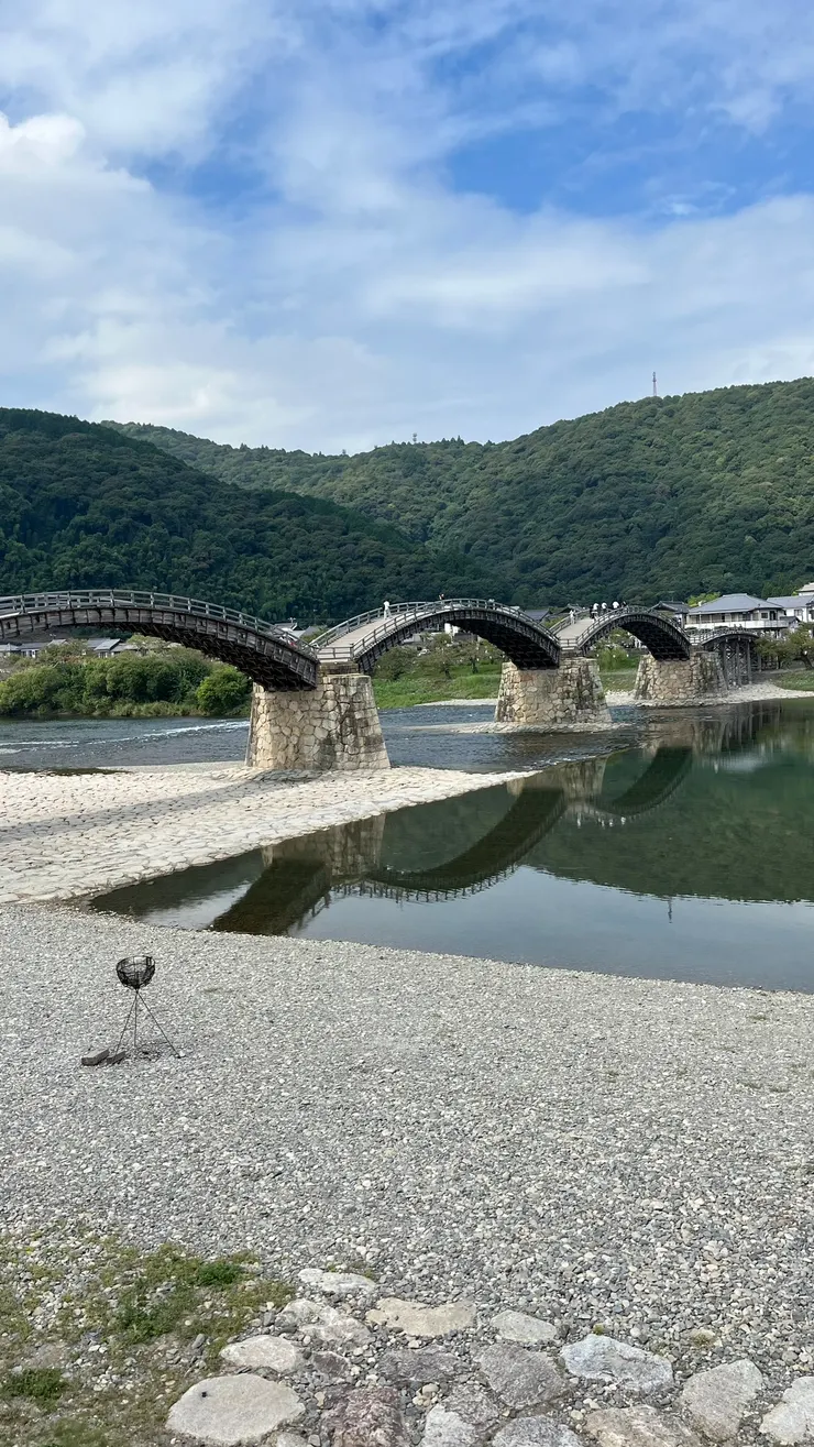 木造拱橋能有這種規模，真的滿厲害。