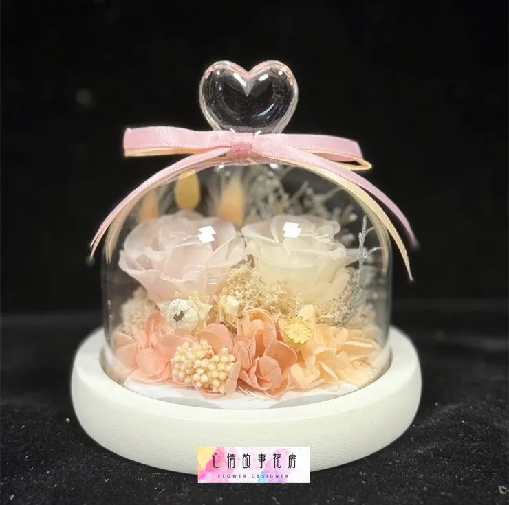 送禮怎麼挑?台南超夢幻玻璃花盅+乾燥花禮推薦!畢業季、情人節、生日都適用 心情故事花房