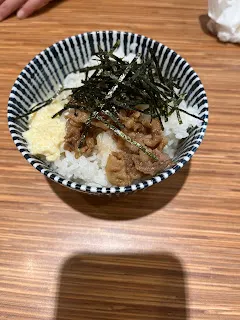 月光在此指的是打破自己的思維模式與行為模式。就算不相信吸引力法則的人,也得要相信每天的選擇會造成自己的結局是往喜劇或是悲劇發展。如果每天選擇吃進高熱量的食物,就算自己還是個小年輕,也會因為這樣的飲食習慣,在年紀增長時,造就身材走樣的結局發生。