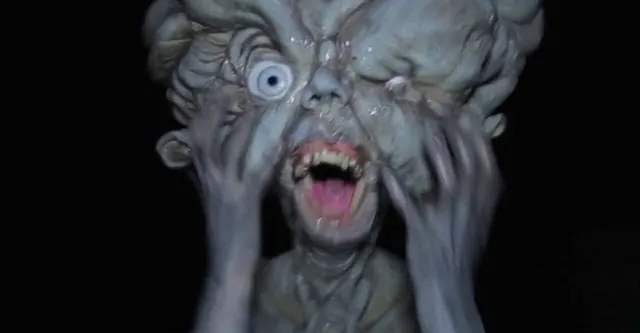 《挖出骨髓》裡的怪物