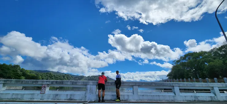 天空與白雲構成的美景